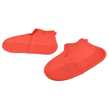 Non-Slip Silicone Rain Reusable Anti skid Waterproof Fordable Boot Shoe Cover (Medium Size / 1 Pair / Red)